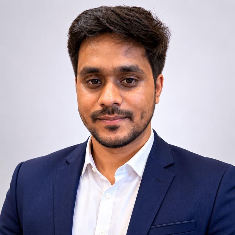 Professional portrait of Pradeep Dasauni